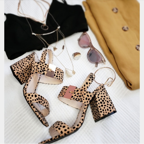 🚨LAST PAIR!!//The Starla// leopard print heel - Picture 7 of 8